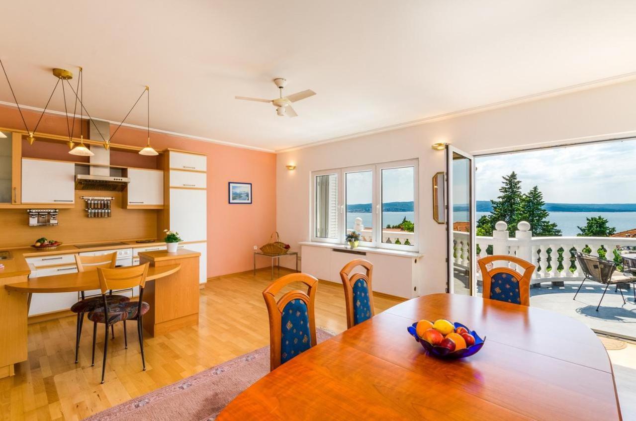 Apartamento Jurincic Crikvenica Habitación foto