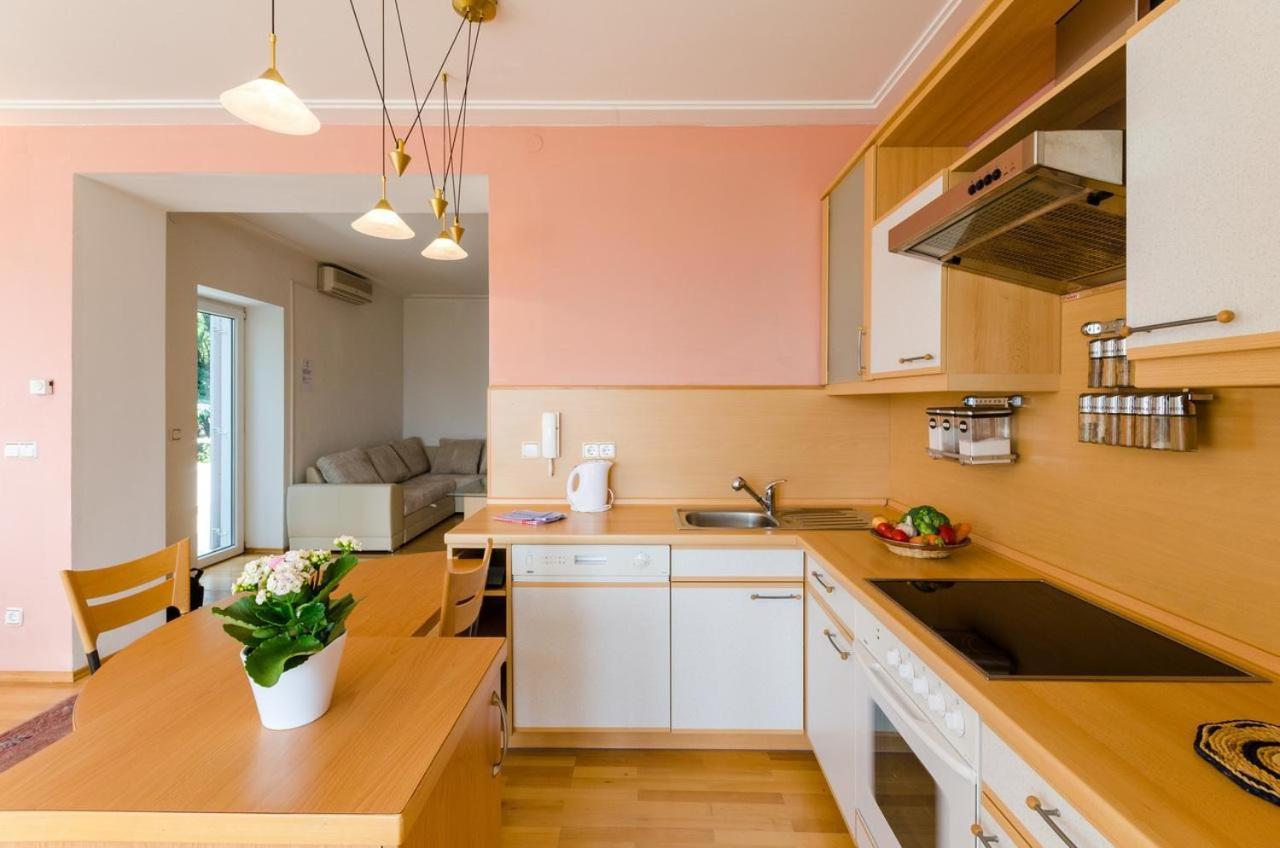 Apartamento Jurincic Crikvenica Habitación foto