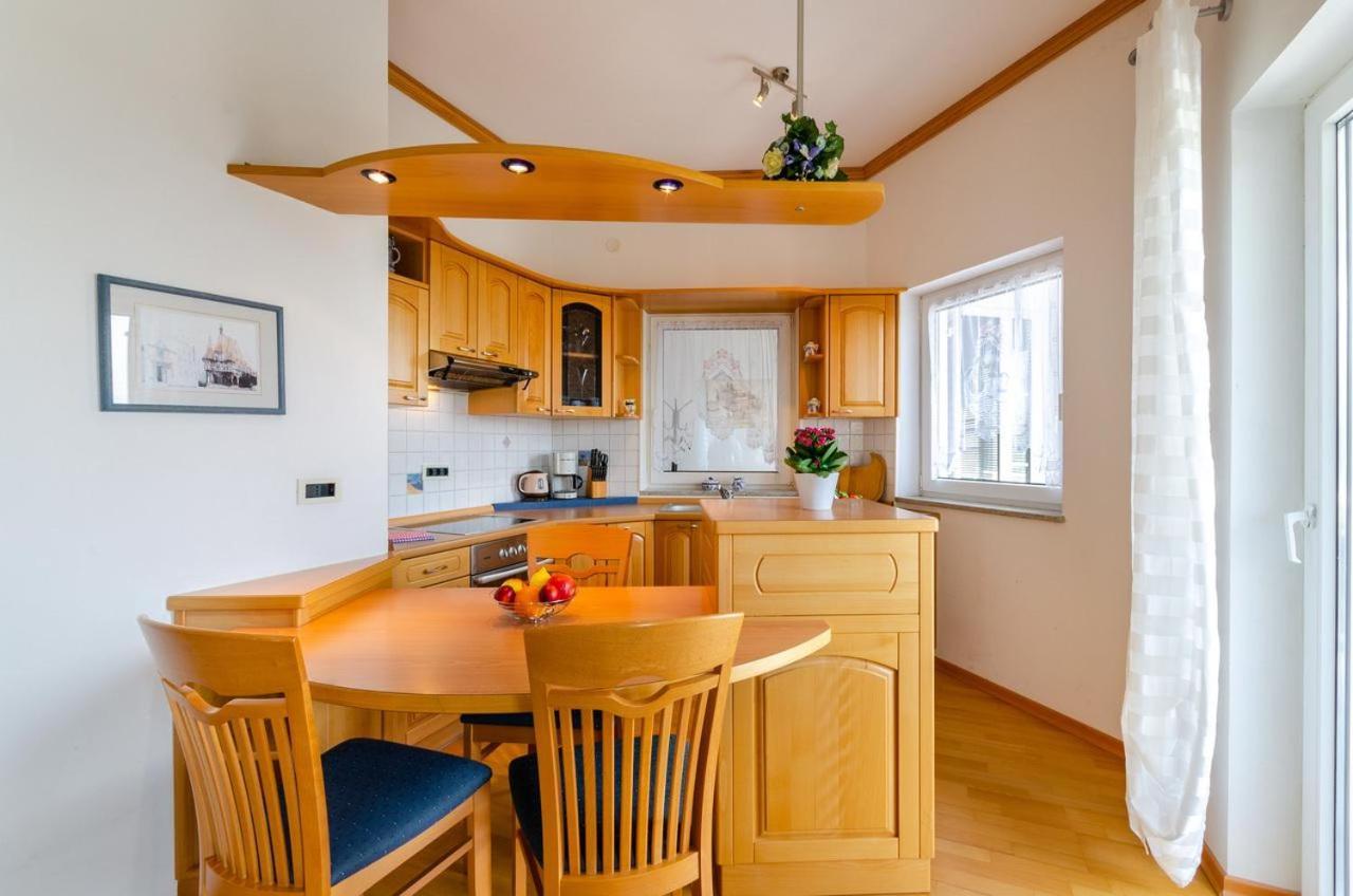 Apartamento Jurincic Crikvenica Habitación foto